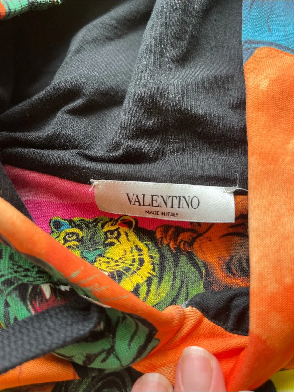 Valentino hoodie - Picture 3 of 7